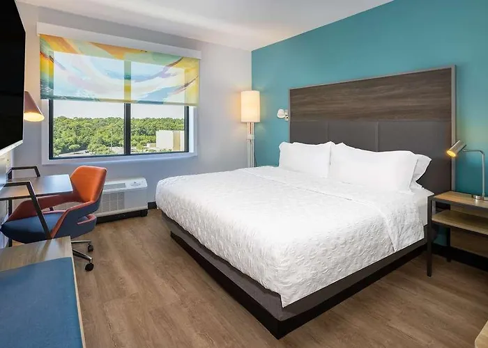 Hotel Tru By Hilton Airport Medical Center Pensacola